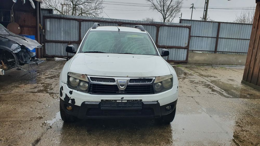 Piese Dacia Duster 4x4 2013 Alb Dezmembrez Duster 4x4 4WD