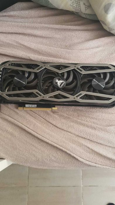 Placa video Gainward phonix cu luminite 3070 ti 8 gb