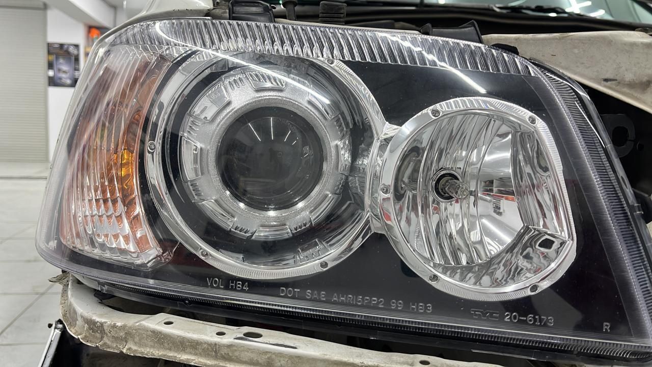 Установка bi-led и bi-xenon линз на любые авто