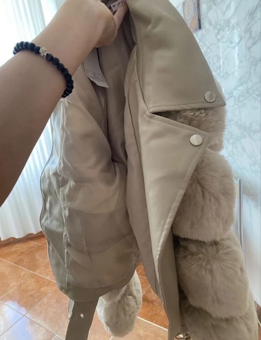 Vand geaca din blana naturala de vulpe