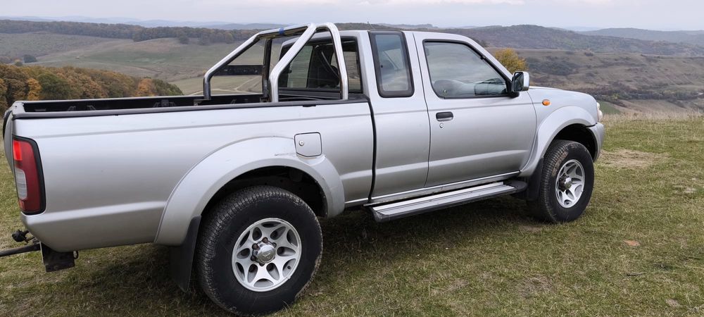 Nissan Navara 4x4,benā lungā,import Germania,