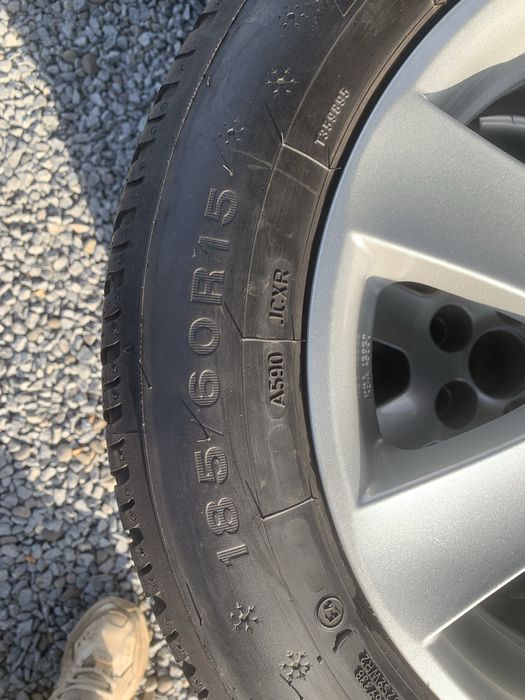 Jante Aliaj 5x100 R15 cu Anvelope Iarna 185/60/15