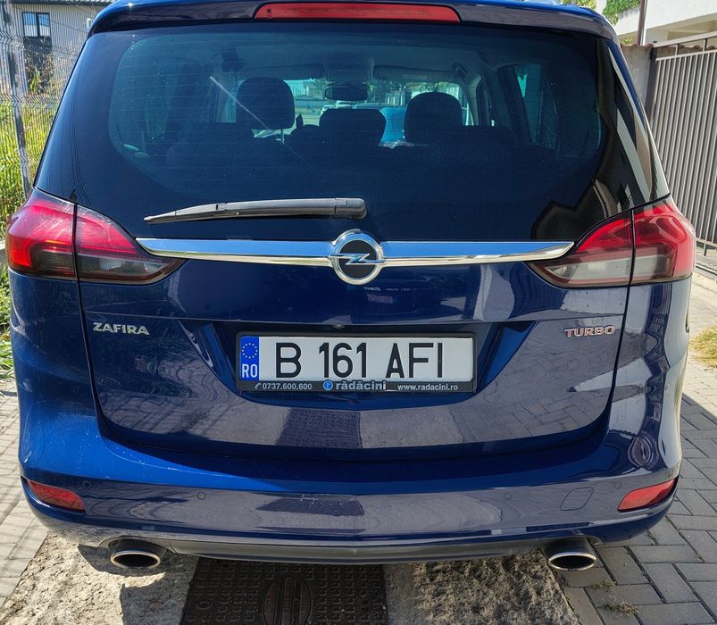 Opel Zafira Tourer ( 7 locuri )