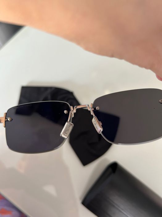 Vând ochelari de soare Dior