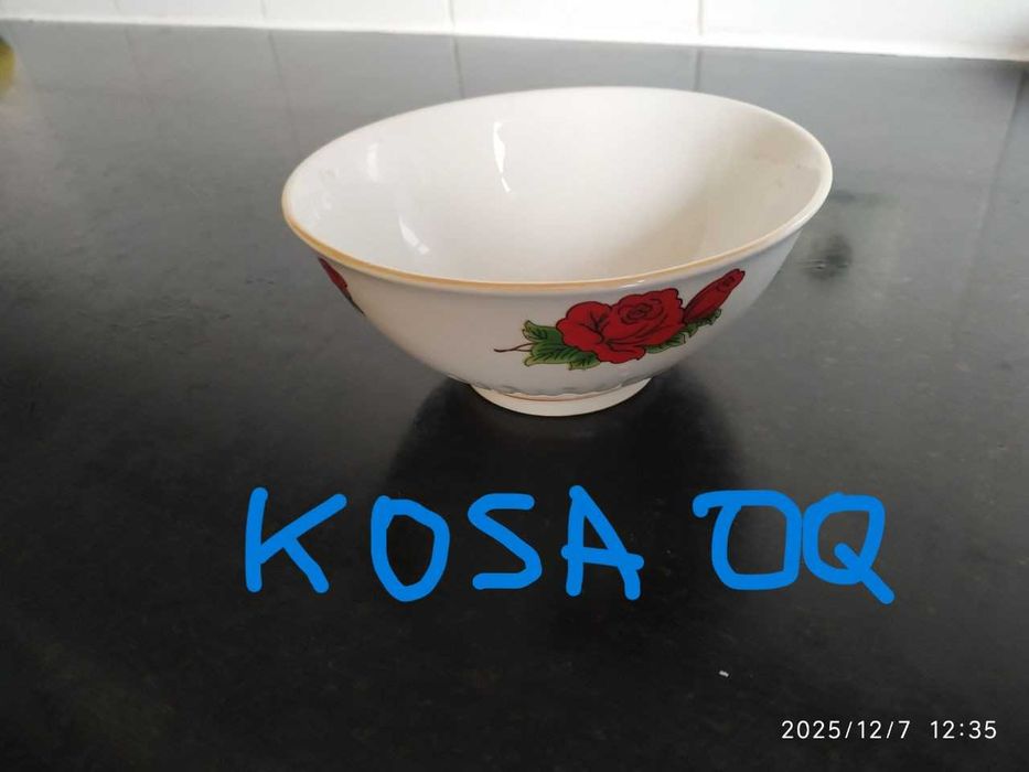 choynak piyola, kosa tavoq, tarelkalar sotiladi