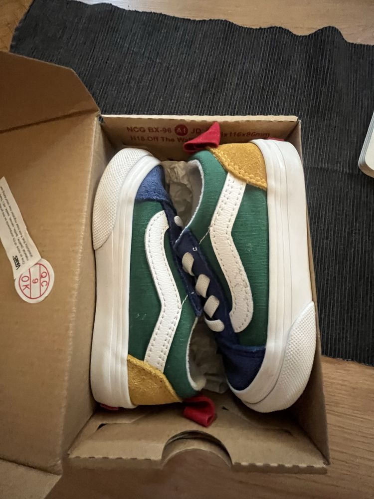 Vans /Benetton - кецове за бебе
