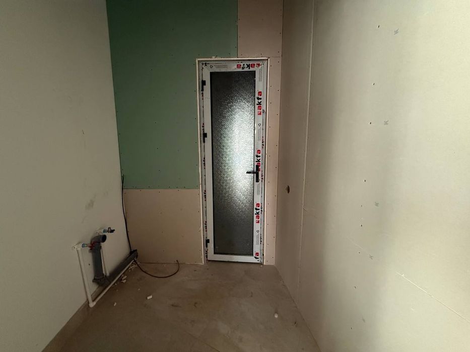 Паркентский сдаётся офис отдельный вход .доступ  24/7