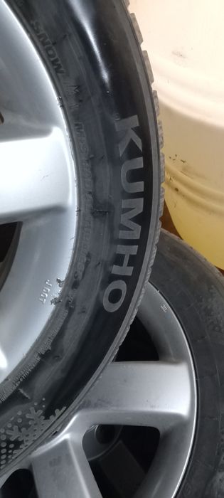 Зимни гуми Kumho 17 цола!