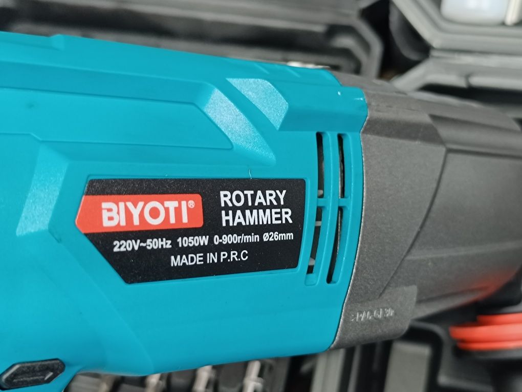 Перфоратор 1050w perfarator Ф26