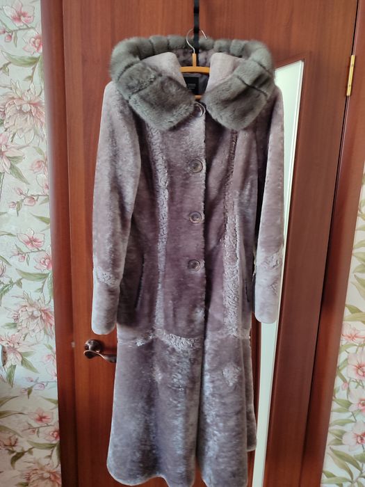 Продам натуральную шубу