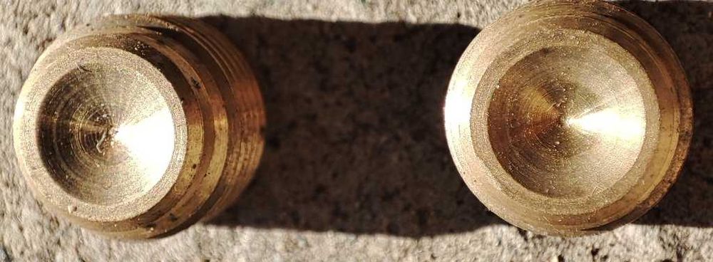 Продавам нови конектори и дюзи за пневматика.