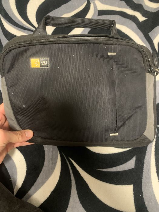 Leptof ASUS in stare foarte buna La prețul de 400 de lei , bucuresti