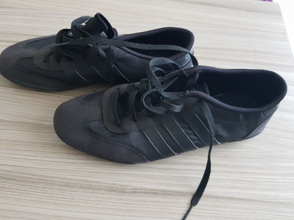 Pantofi sport barbati Adidas mar 40