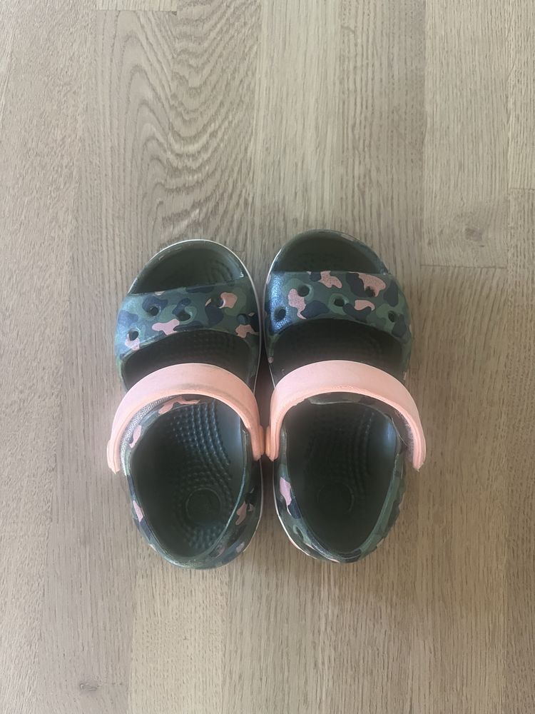 Сандали crocs C6 22/23