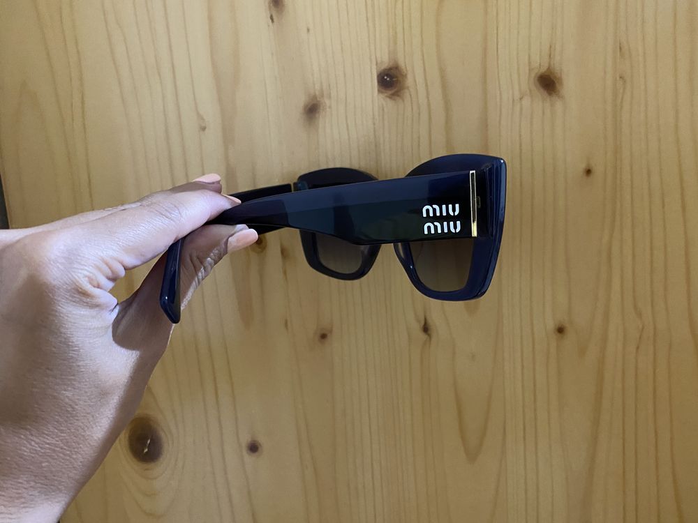 слънчеви очила miu miu