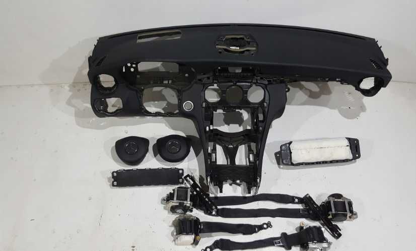 Mercedes Benz C kit airbag - plansa de bord HUD - centuri de siguranta