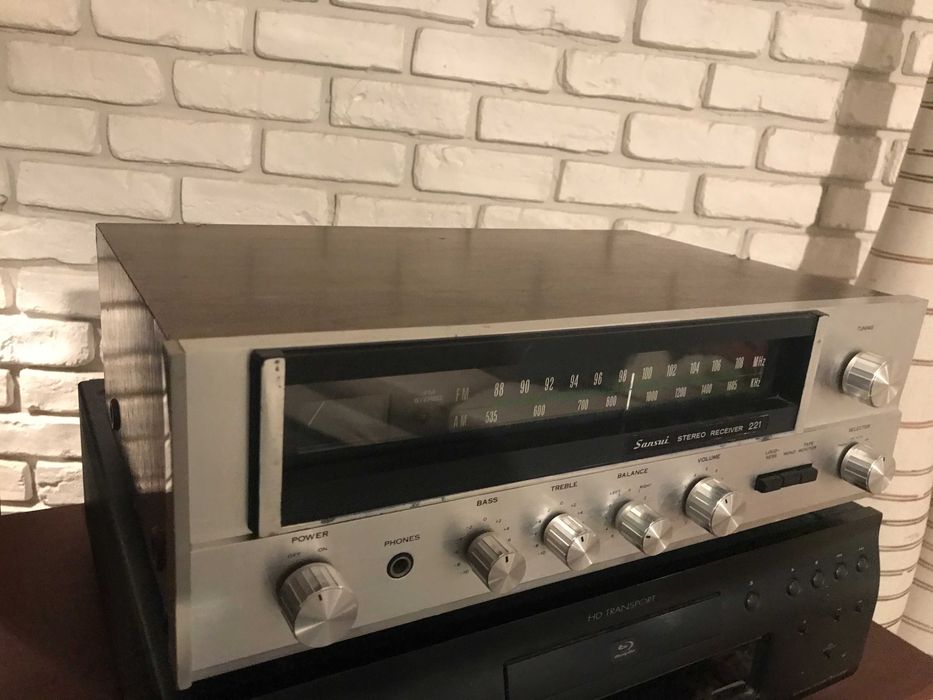 Sansui 221 receiver vintage