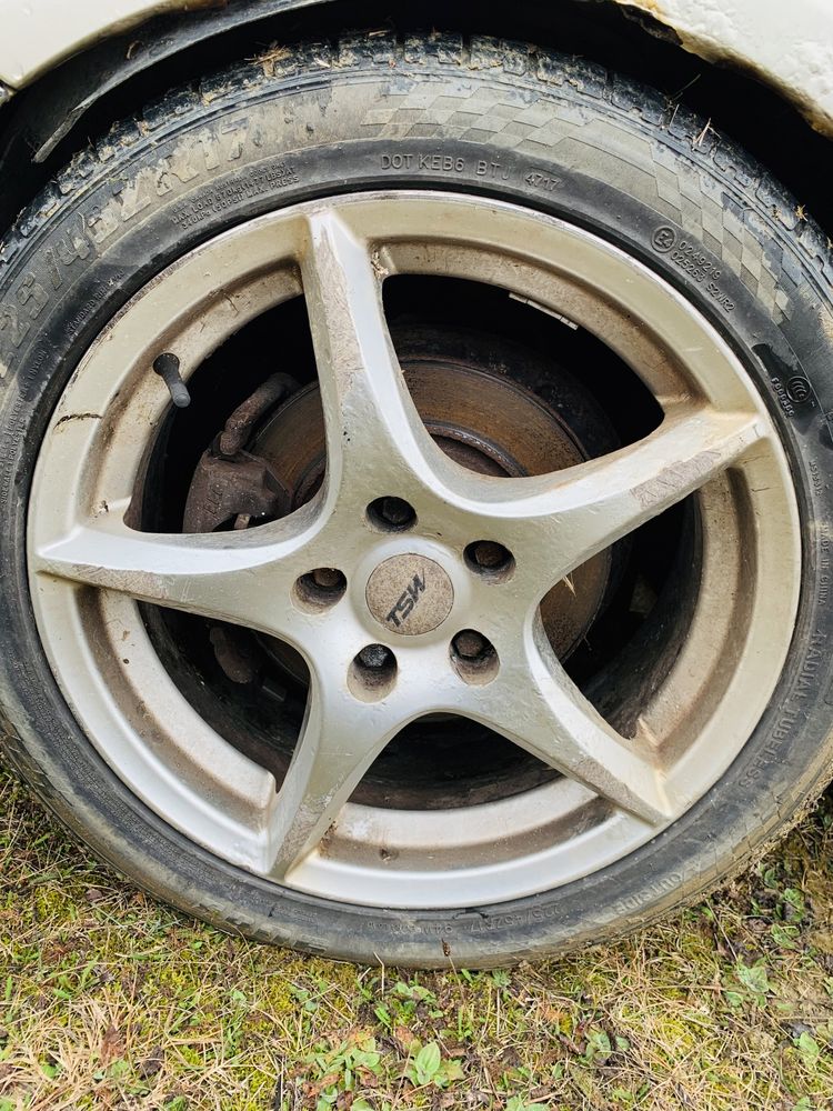 Golf 5 1.9tdi 105к.с НА ЧАСТИ