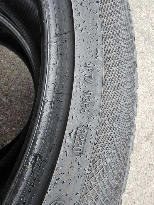 Зимни гуми Continental 315/40 R21 2бр.