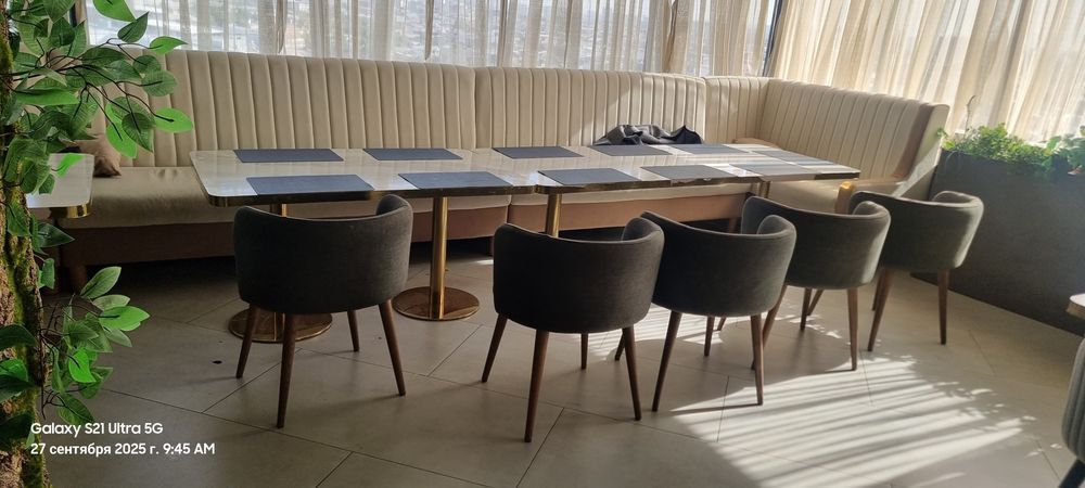 Stol stullar sotiladi