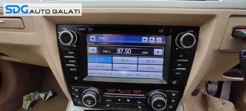 Navigatie Android Dedicata Radio CD Player DVD SD Aux Xtrons BMW Seria 3 E90 E91 E92 E93 2004 - 2011