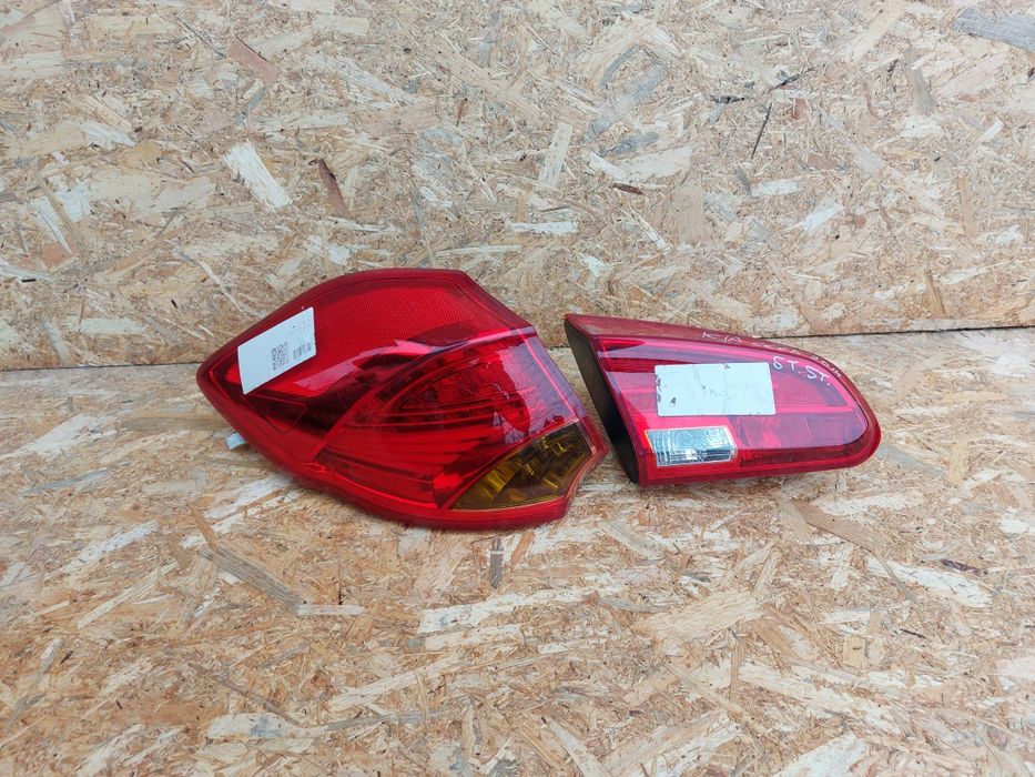 Stop stanga kia ceed pe aripa , pe haion dupa anul 2012 originale