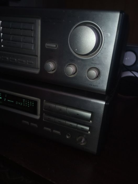 Amplituner TX-9011 + CD Player DX-7011 Onkyo , Quartz Synthesized, R1