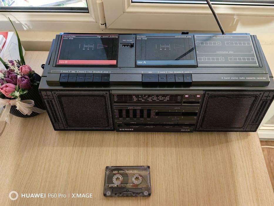 SIEMENS RM 836 касетофон