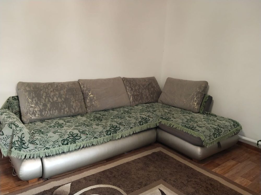 Продается угловой диван