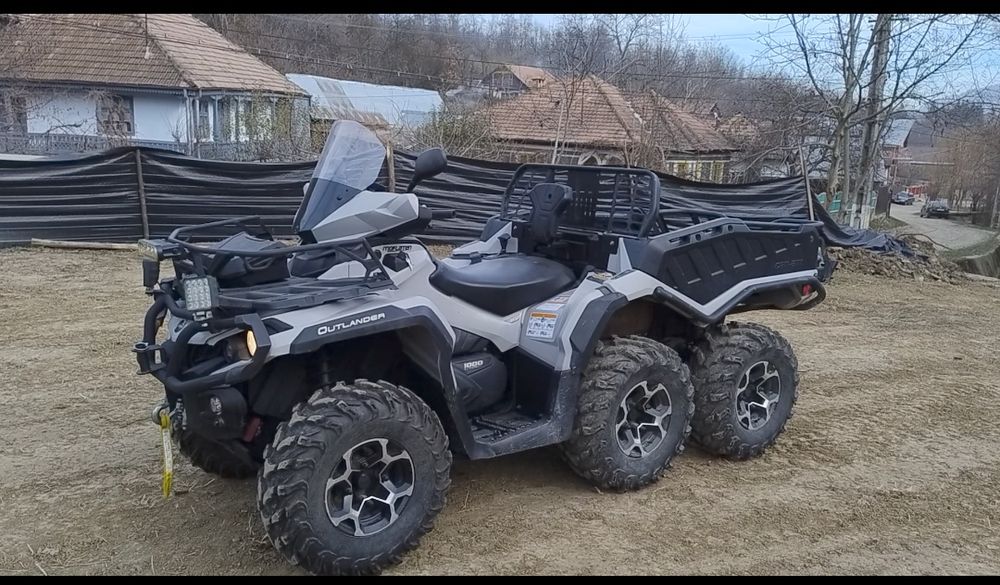 Can am outlander xt.  1000 cc  6x6