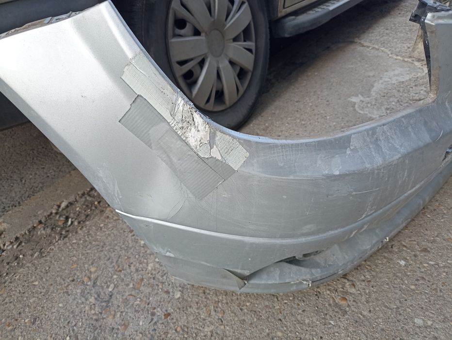 Предна броня w204