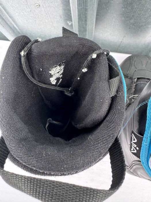 Boots snowboard Atomic BOA marime EUR:38 Mondo:24