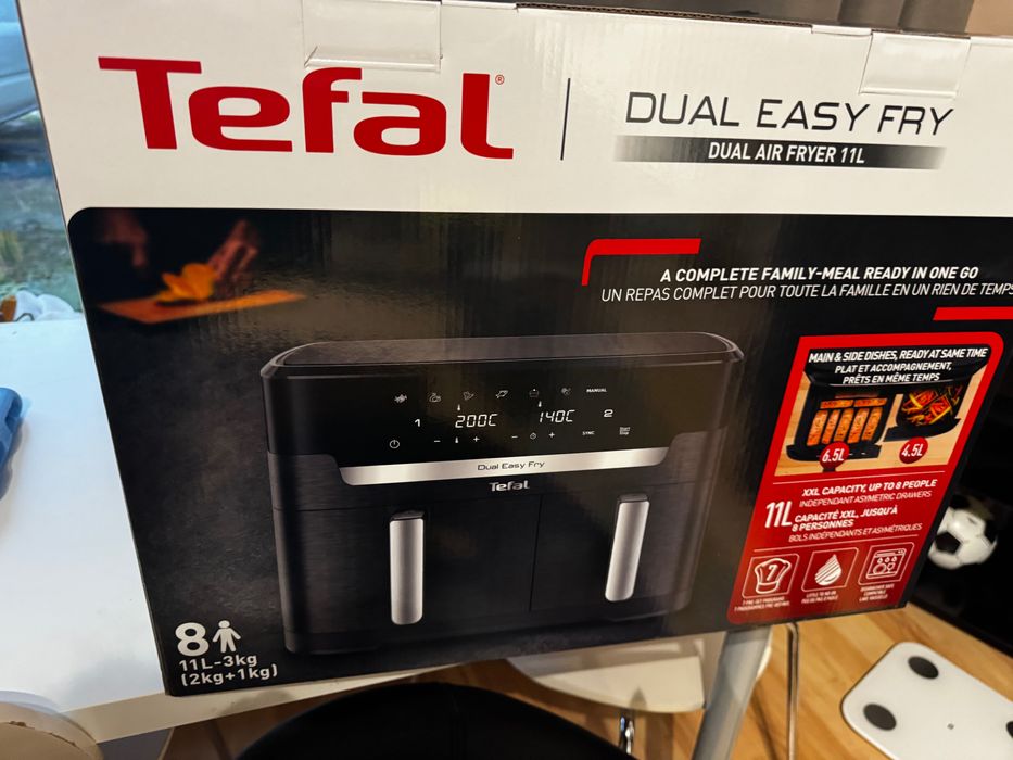 Тефал air fryer  на 11 л.