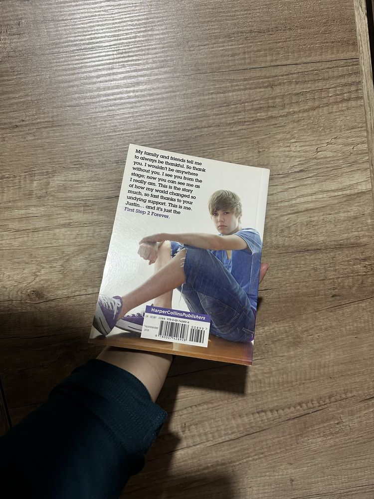 Автобиографична книга за Justin Bieber
