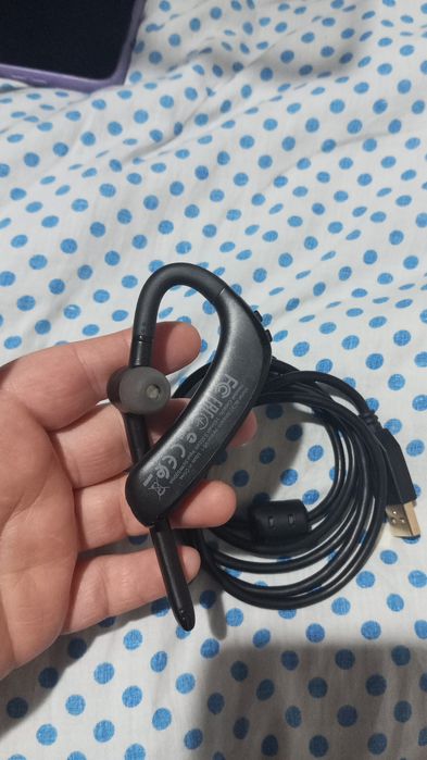Продам наушник..