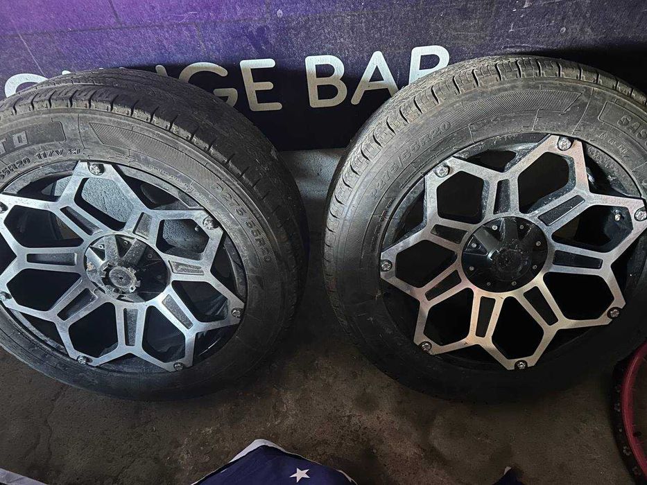 CARRYBOY - кунг грузовой для Isuzu D-Max и колёса