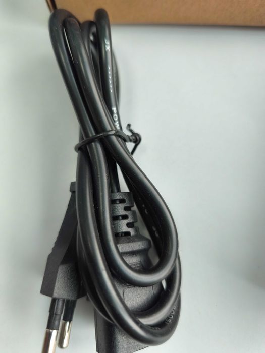 Alimentator 12V - 5A cu mufa bricheta auto