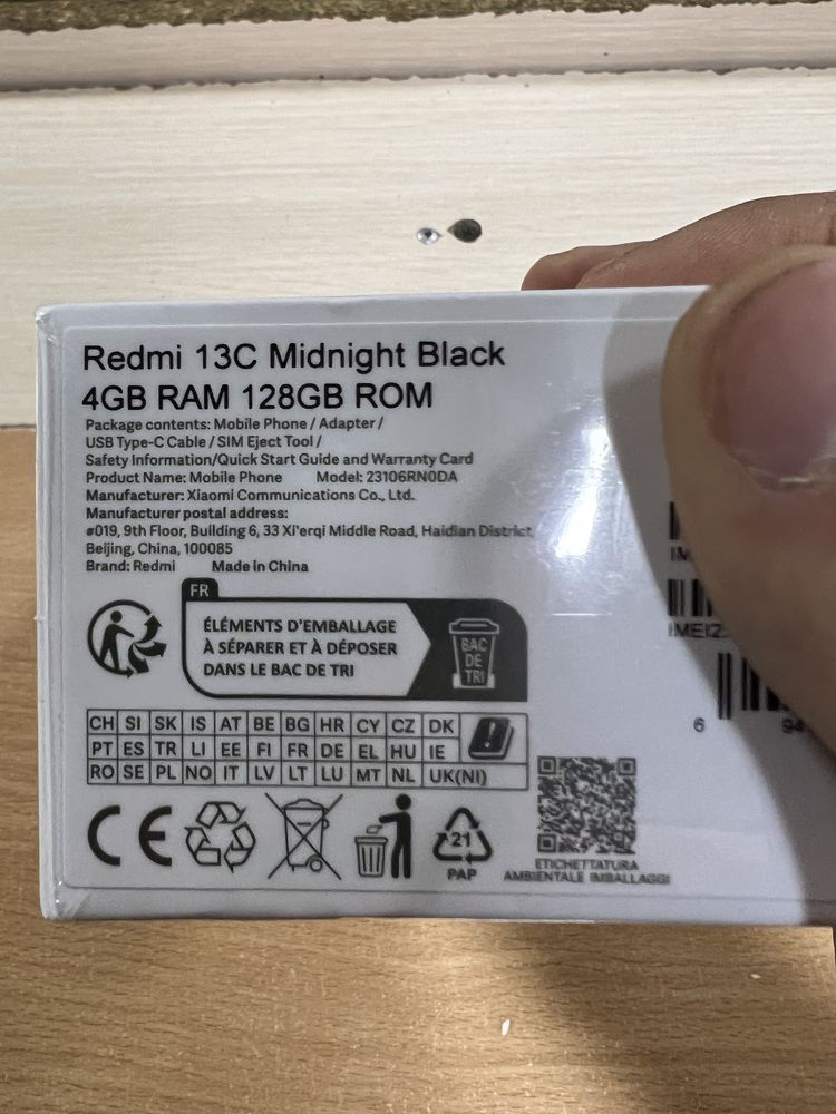 Срочно сотилади Redmi 13C 4/128 пачка турибди