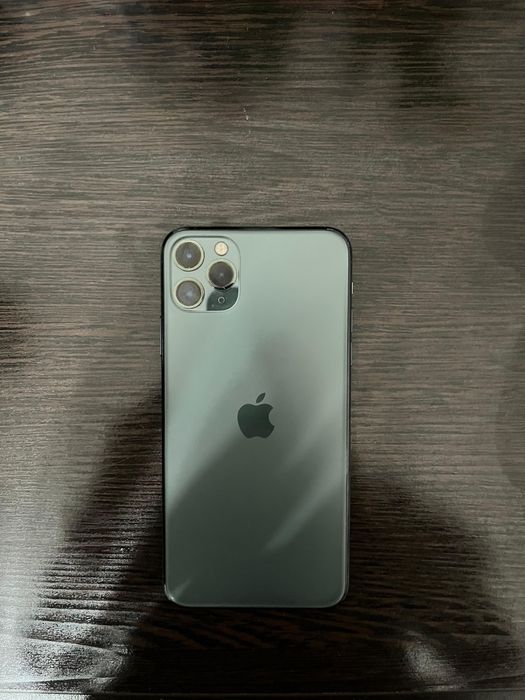 Айфон 11 про Макс 64гб в хорошом состояний