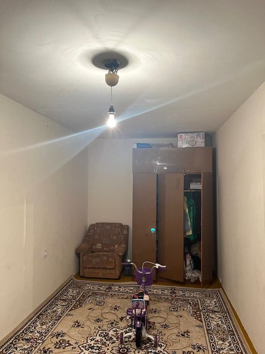 Продам 4х комнтую квартиру 12 мкр