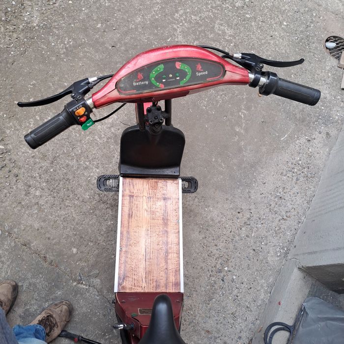 Vind scuter electric
