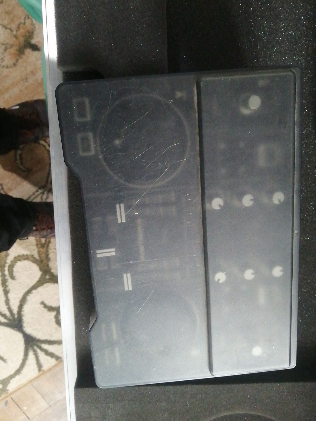 Consola dj Hercules MP3 e2