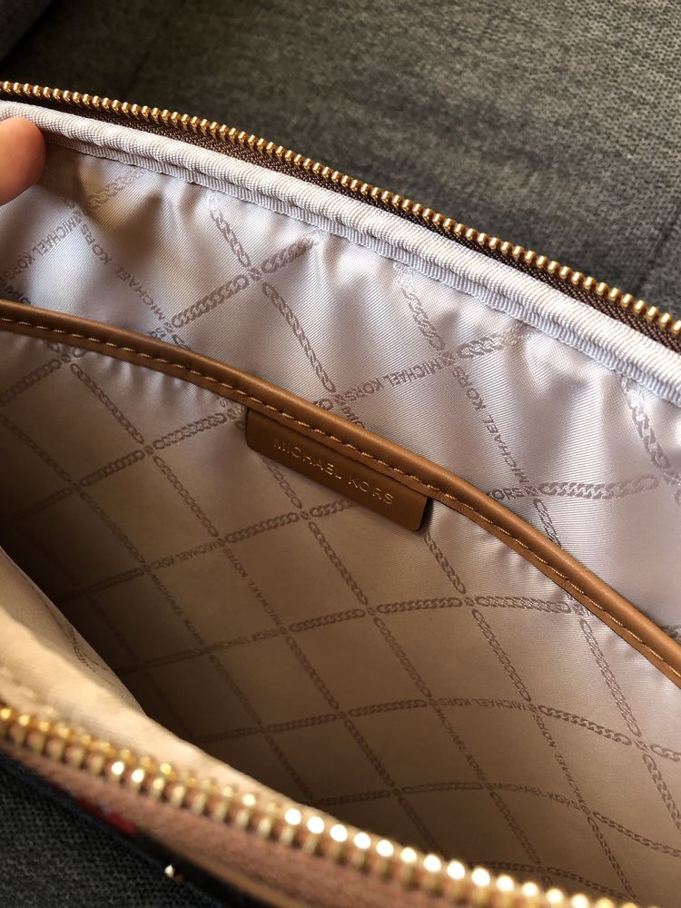 Чанта за лаптоп Michael Kors