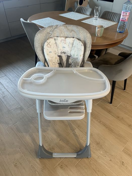 Scaun de masa bebe