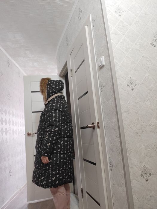 Продам пуховик, пальто ,хорошего качества ,новое , двухстороннее.