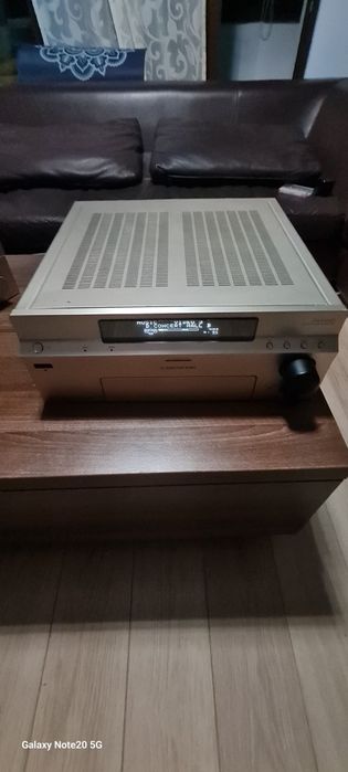 Vând Sony STR-DA3000ES FM Stereo/Receiver 7.1 -150w