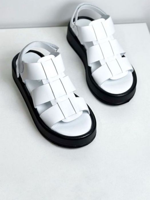 Продам сандали Mario muzi