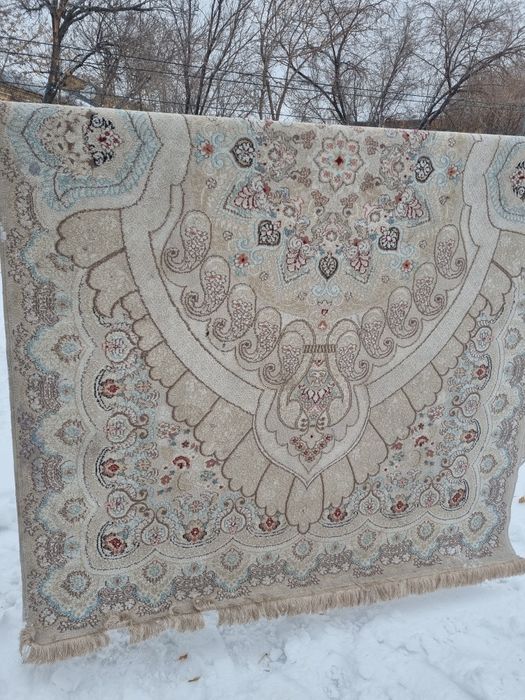 Ковер размер 3 × 2, сделано в Иране