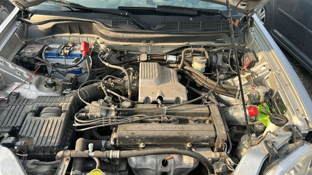 Црв 1 2.0 бензин/газ 147к.с НА ЧАСТИ