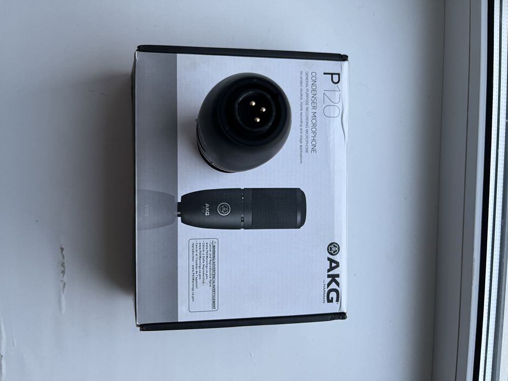 Микрафон AKG P120